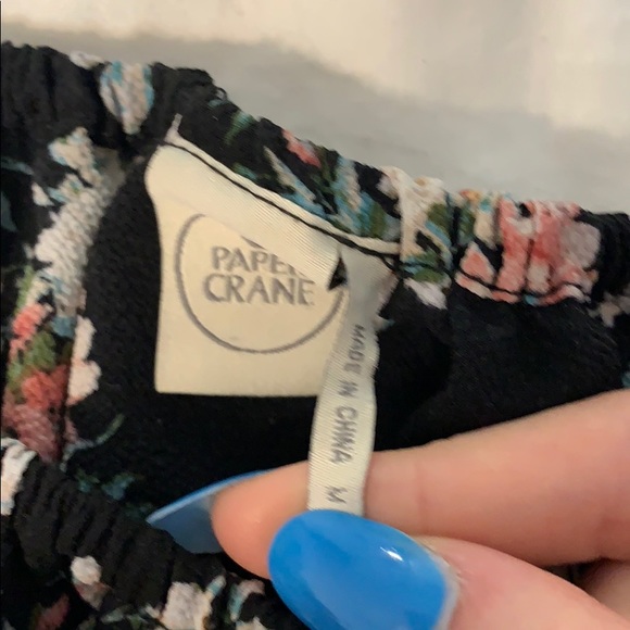 💕2/15💕Floral Elegant Shirt - Picture 3 of 3